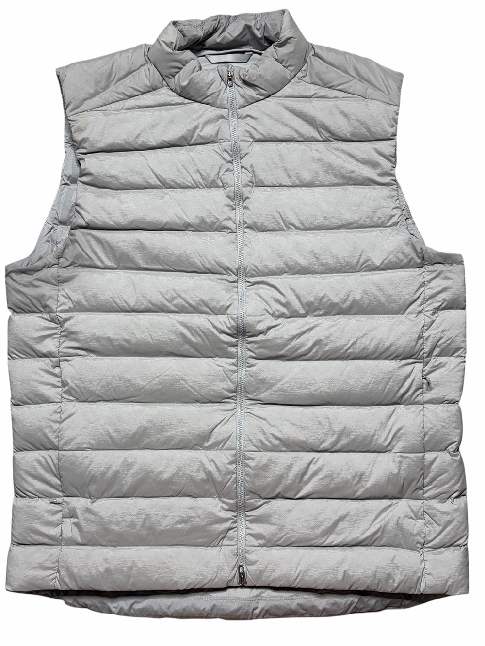 Lululemon Men’s Navigation Down Vest Puffer Size L Gray